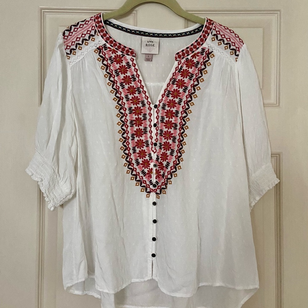 Knox Rose White Embroidered Elbow-Sleeve Blouse